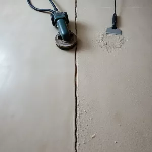 Jak przygotować posadzkę pod żywicę