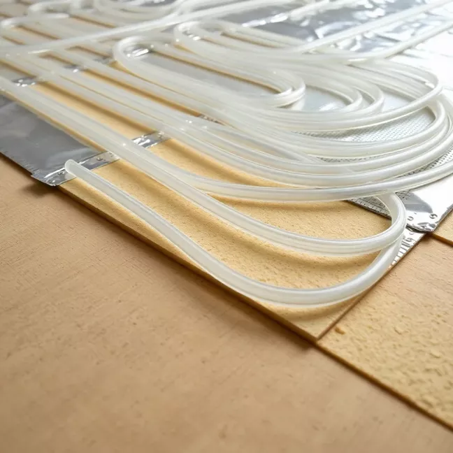 Jak wykonać posadzkę pod ogrzewanie podłogowe